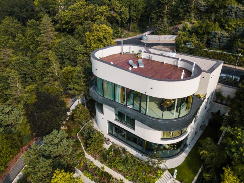 Objektové prosklené konstrukce - reference 3819